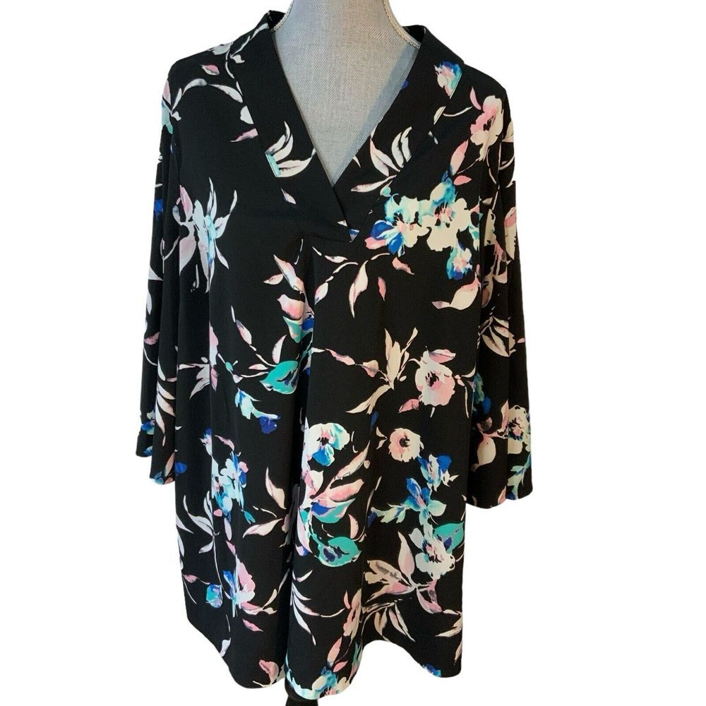 Lane Bryant Tunic Top 18 20 Black Blue Floral Flared Sleeve V Neck Blouse READ